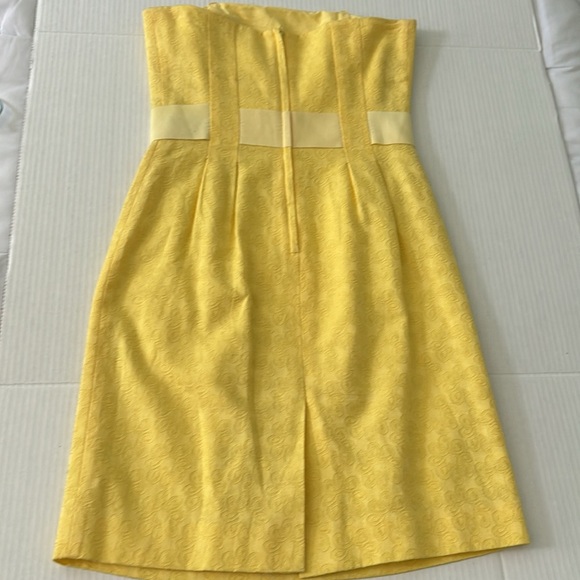 Lilly Pulitzer Vanessa strapless dress in a sunny yellow Size 0 - Picture 2 of 10